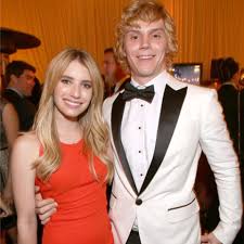 evan peters freundin